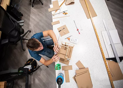 Image of Architectural Technology student in lab