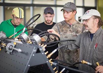Basic Industrial Fluid Power (Industrial Maintenance) Image of Instructor and Students