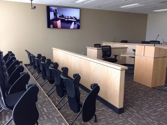 Paralegal Program e Court room