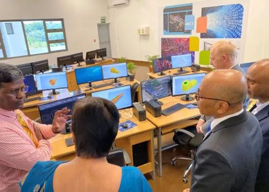 Photo of ICT facilities with US Ambassador Henry Jardine