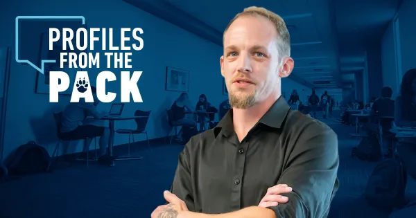 Photo of Darin Wellons with the Profiles from the Pack behind him. 